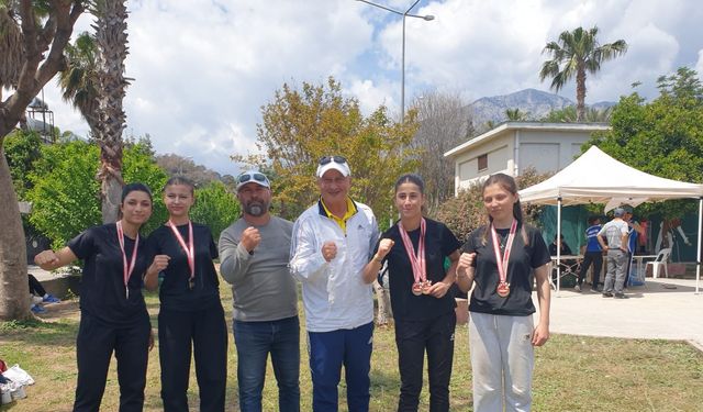Alaçamspor Bocce Takımı 4 dalda Türkiye şampiyonu oldu