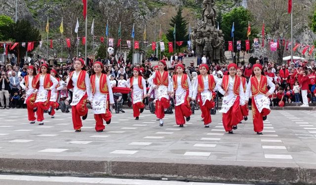 Amasya'da 23 Nisan coşkuyla kutlandı
