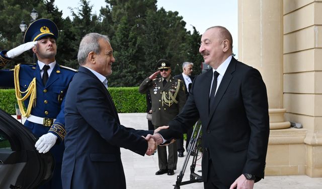 Azerbaycan ile İran arasında mutabakat zaptları imzalandı