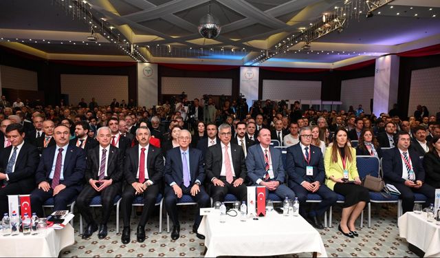 Bakan Memişoğlu: Sağlık turizminde gelir hedefimiz 20 milyar dolar/Ek fotoğraflar