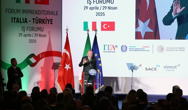 Cumhurbaşkanı Erdoğan: Ekonomi programımızı kararlılıkla uyguluyoruz, geri adım atmayacağız
