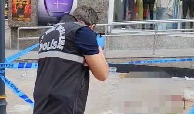 Daha önce eşini kolundan bıçaklayan husumetlisini kolundan bıçakladı