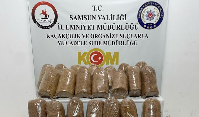 Durdurulan araçta 240 kilo kaçak tütün ele geçirildi