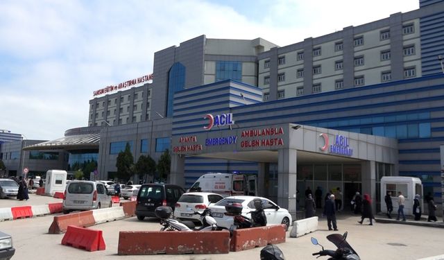 Heyelanda eşi ile 2 kızını kaybeden kadına psikolojik destek