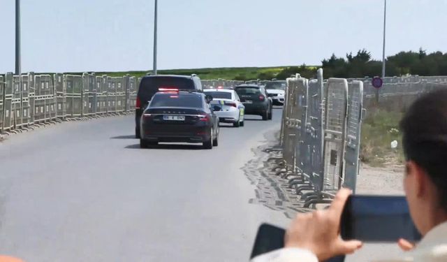 İstanbul - Özgür Özel Silivri'de Ekrem İmamoğlu'nu ziyaret ediyor - 1