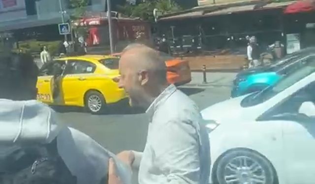İstanbul- Şişli'de durak harici otobüse binmek istedi; şoför kapıyı açmayınca yolu kesti