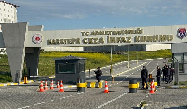 Özgür Özel, Murat Ongun'u ziyaret etti