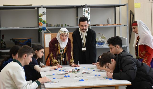 Samsun’da gençler köklerini keşfediyor
