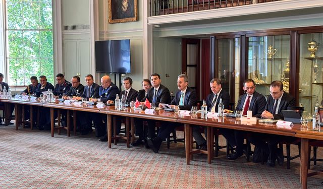 Savunma Sanayii Başkanı Görgün, İngiltere’de