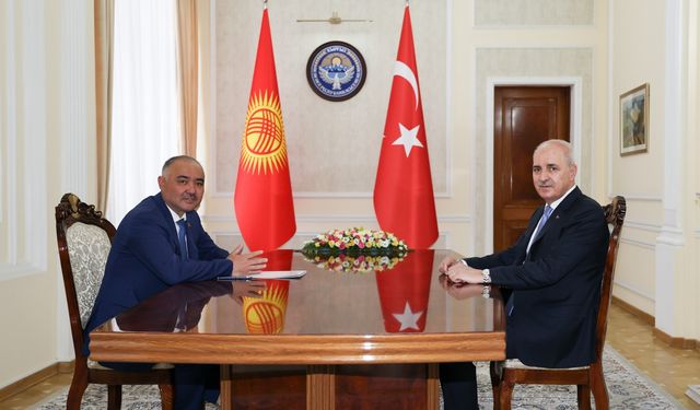 TBMM Başkanı Kurtulmuş, Kırgızistan Jogorku Keneş Başkanı Turgunbek Uulu ile bir araya geldi