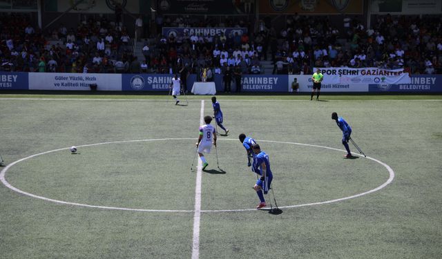Ampute Futbol Süper Ligi'nde şampiyon Şahinbey oldu