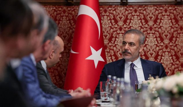 Bakan Fidan, Putin ile bir araya geldi (3)