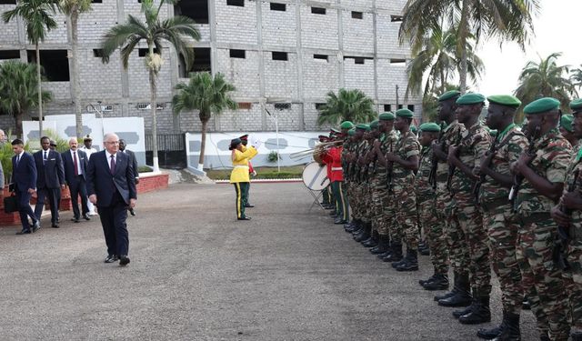 Bakan Güler, Kamerun'da temaslarına devam ediyor