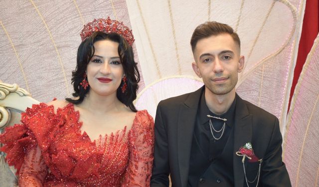 Batman’da işitme ve konuşma engelli çiftin kınasında 'sessiz çiftetelli'