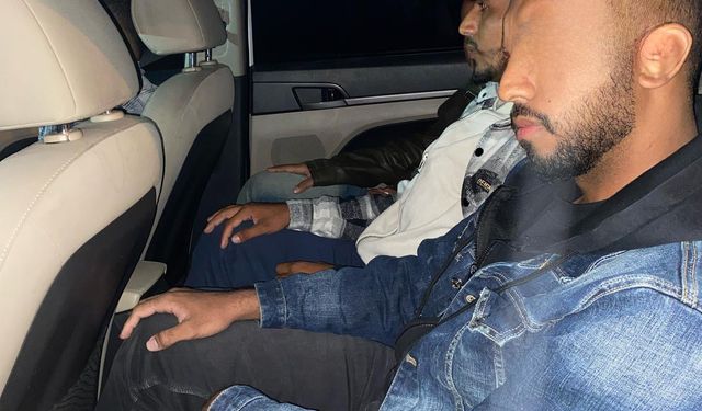 Bursa'da 13 kaçak gömen yakalandı, 1 organizatör tutuklandı