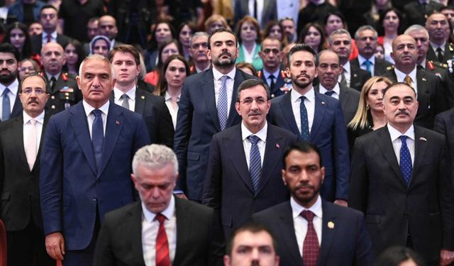 Cevdet Yılmaz: Azerbaycan ile ticaret hacmini 15 milyar dolara ulaştırma hedefimize ilerlemekteyiz