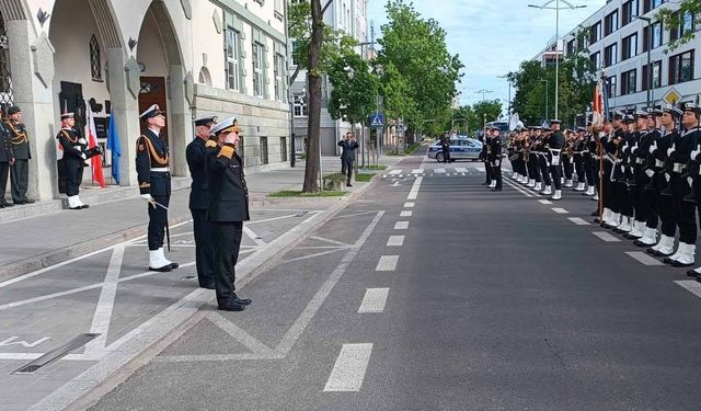 Deniz Kuvvetleri Komutanı Tatlıoğlu, Polonya Deniz Kuvvetleri Komutanı Ziemianski ile görüştü
