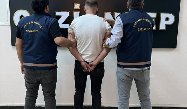 Gaziantep’te bindiği takside şoförü bıçaklayan şüpheli yakalandı