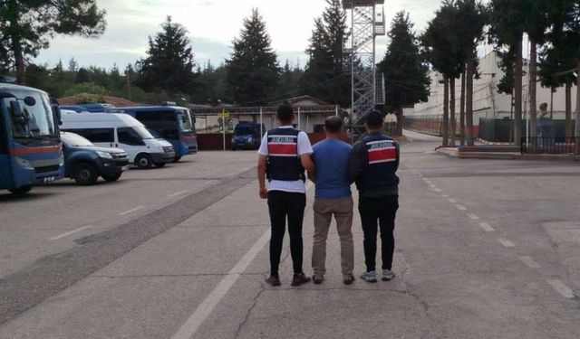 Gaziantep'te göçmen kaçakçılığı; 4 tutuklama