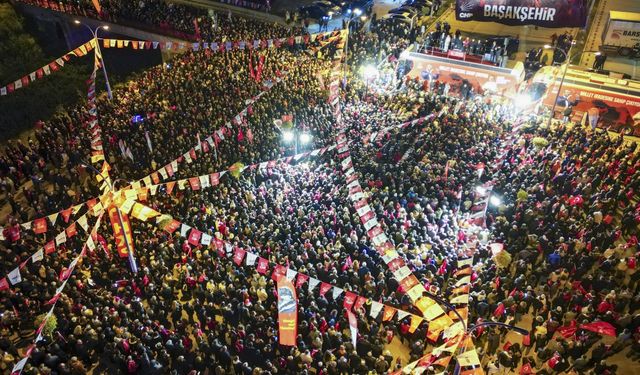İstanbul - Özgür Özel, Başakşehir'de konuştu