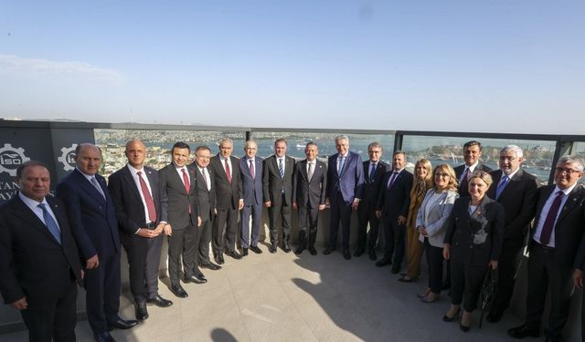 İstanbul - Özgür Özel, İSO ziyareti sonrasında açıklama yaptı