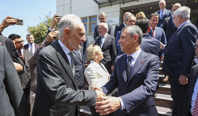 İstanbul- Özgür Özel, İstanbul Ticaret Odası'nı ziyaret etti