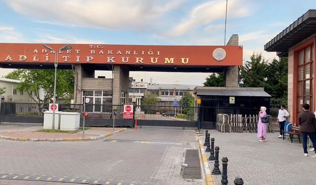 İstanbul - Şişli’de boşandığı eşi tarafından öldürülen Bahar Aksu’nun cenazesi Adli Tıp Kurumu'ndan alındı