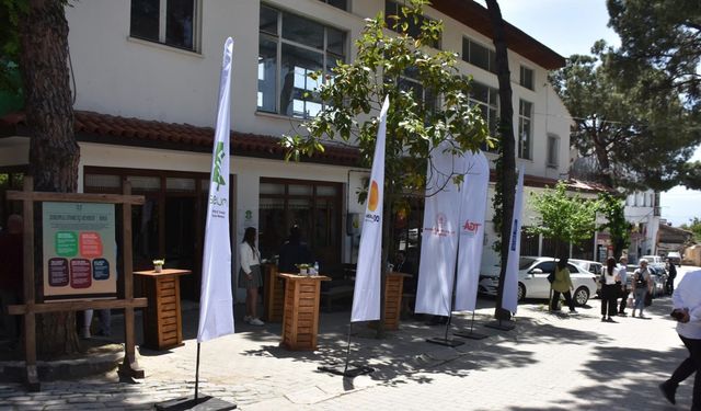 İzmir'de SENTRUM Uygulama Merkezi açıldı