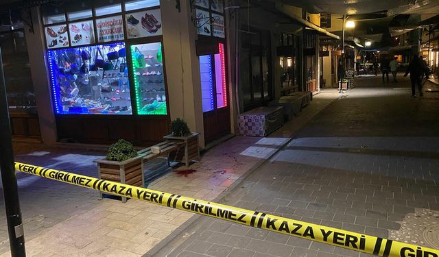 Manisa'da bıçaklı kavga; 1 ağır yaralı