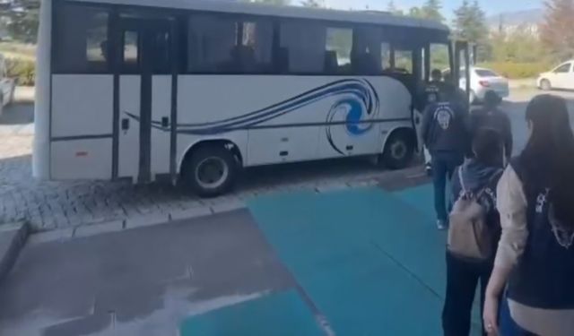 Niğde merkezli 6 ilde dolandırıcılık operasyonu: 8 gözaltı