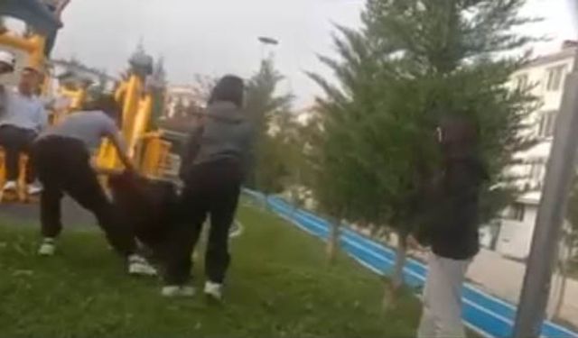 Ortaokul öğrencisine akran zorbalığı kamerada; soruşturma başlatıldı