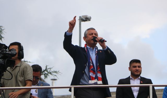 Özgür Özel: Milletin getirdiğini millet götürür
