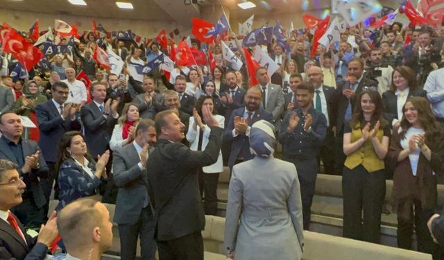 Yavuz Ağıralioğlu: Toplumda demokratik ortam inşa edilmelidir