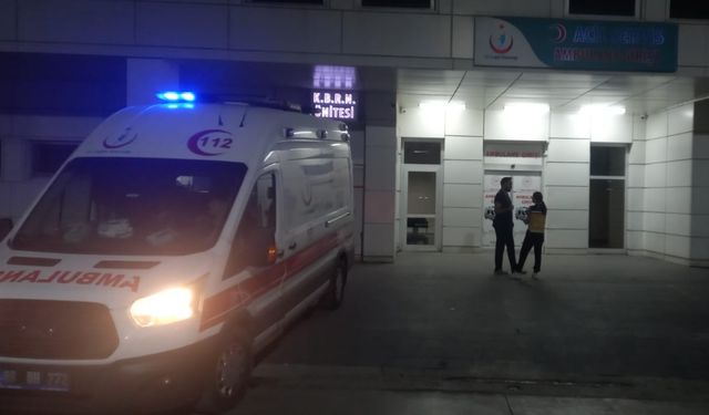 Hasandağı'nda düşüp yaralanan Kızılay Ankara Şube Başkanı ile mahsur kalan 3 kişi kurtarıldı