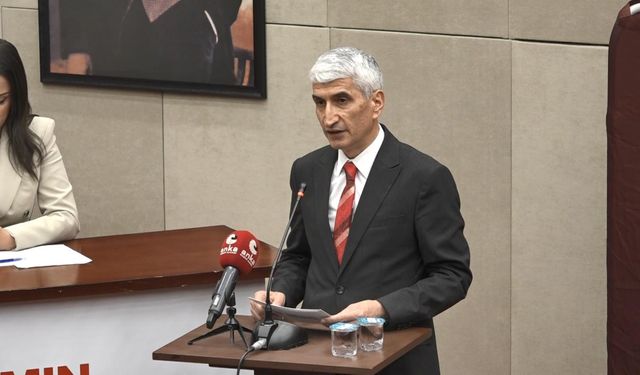 İstanbul - Avcılar'da Belediyesi'nde başkanvekilliğine Yüksel Can seçildi - 4 / Ek görüntü ve bilgiyle geniş haber