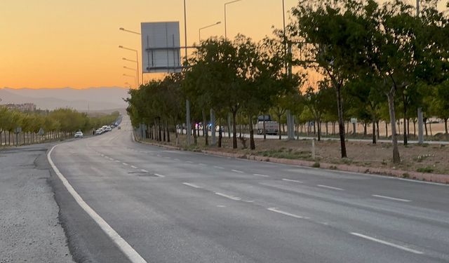 Konya'da  tatbikatta ANKA-3 boş araziye acil iniş yaptı