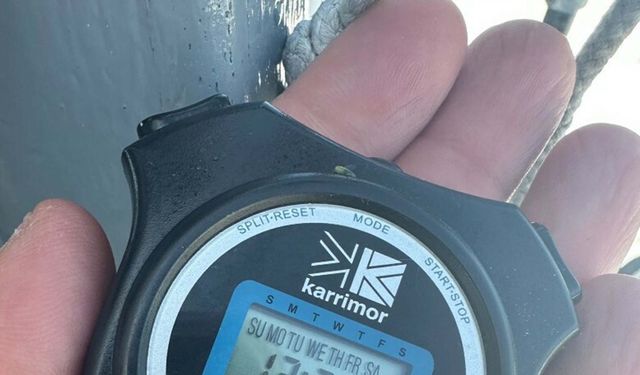 Otizmli ultra maraton yüzücüsü Tuna, Manş Denizi'ni geçti (2)