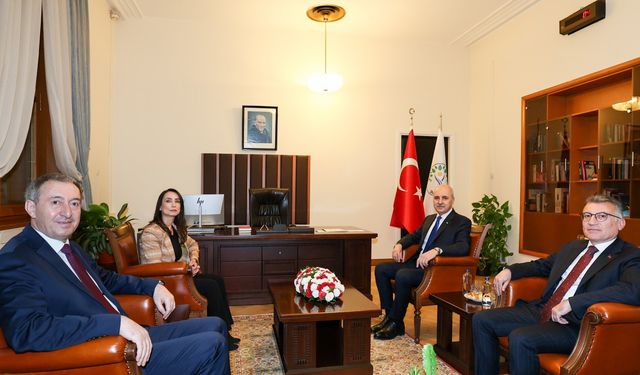TBMM Başkanı Kurtulmuş, DEM Parti’yi ziyaret etti