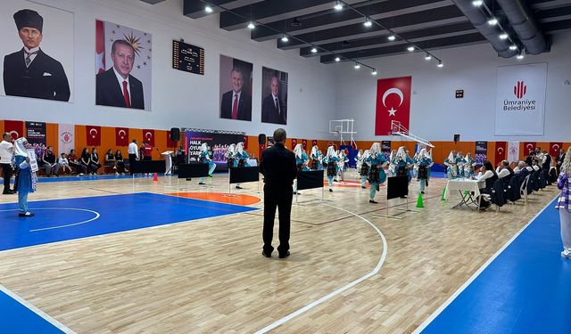 Ümraniye Halk Oyunları Yarışması’nda 270 öğrenci yeteneklerini sergiledi