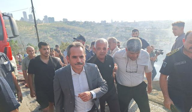 Ankara'da ağaçlık alanda çıkan yangın gecekondulara sıçradı; 4 kişi dumandan etkilendi