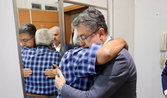 Bakan Yumaklı, şehit dozer operatörünün ailesini ziyaret etti / Ek fotoğraflar