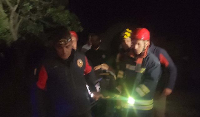 Dağda mahsur kalan 2 kardeş, 4 saat sonra kurtarıldı