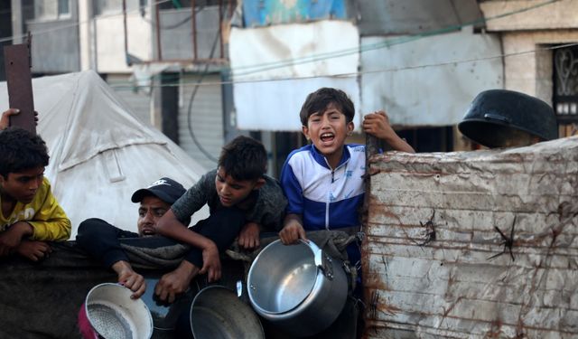 Gazze'de son 24 saatte 10 kişi açlıktan hayatını kaybetti