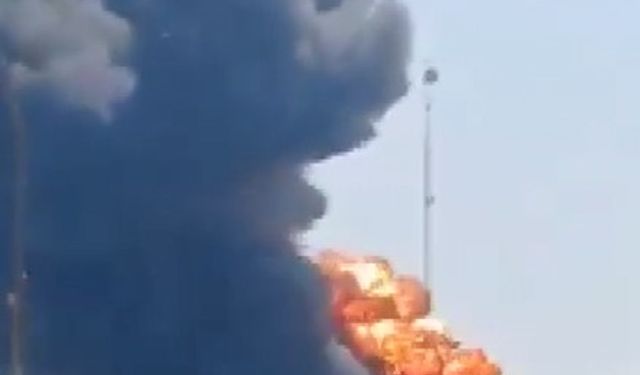 İran'ın Abadan kentindeki petrol rafinerisinde yangın: 1 ölü