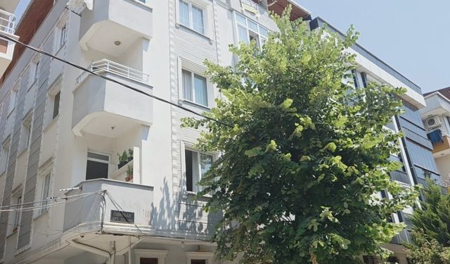 İstanbul - Avcılar'da kendisini taciz ettiğini öne sürdüğü kişiyi bıçakladı