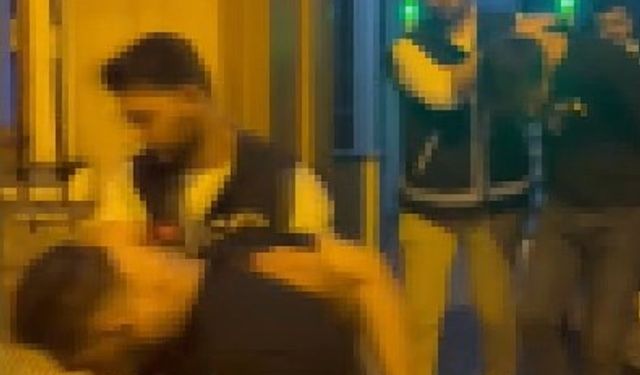 İstanbul - Beyoğlu’nda iş yeri kurşunlayan 4 şüpheli hamamda yakalandı