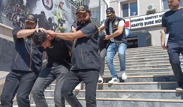 İstanbul - İş yeri kurşunlayıp 'Kapattım beni bulmak isteyen yaksın' paylaşımı yaptı; polis tarafından yakalandı