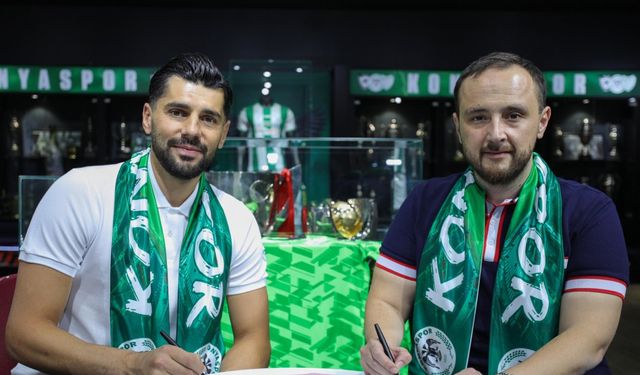 Konyaspor kaleci Slowik ile yollarını ayırdı, kadrosuna da 2 yeni futbolcu kattı