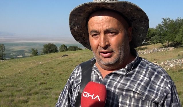 Kuruyan Akşehir Gölü, kara parçasına dönüştü