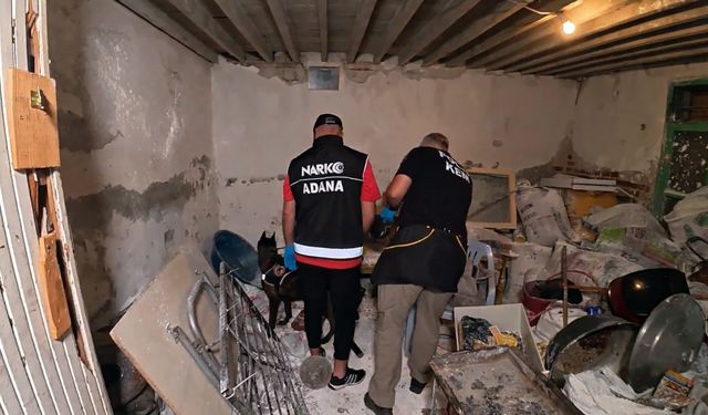 ‘Narkokapan-Adana 2’ operasyonunda çatıdan atlayıp, bacağını kıran şüpheli tutuklandı